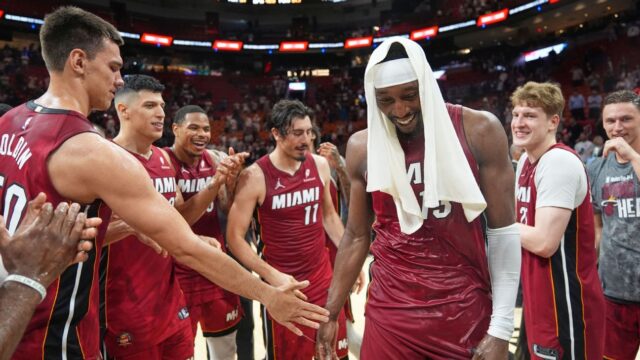 Adebayo mencetak 83 poin dalam pertandingan NBA bersejarah