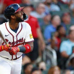 Jurickson Profar di lapangan bisbol, larangan bermain 2026