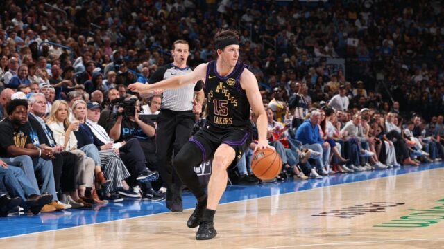 Mavericks dan Lakers dalam pertandingan NBA, terkait MRI Austin Reaves