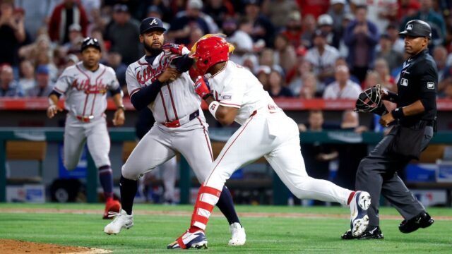 Pertarungan Soler dan Lopez dalam brawl di MLB